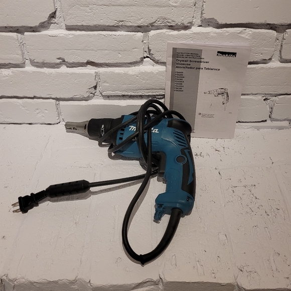 Makita Drywall Screwdriver - Picture 1 of 2